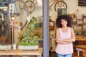 StrategyDriven Online Marketing and Website Development Article |Social Media Marketing|4 Ways Social Media Marketing Can Benefit Brick & Mortar Retail Stores