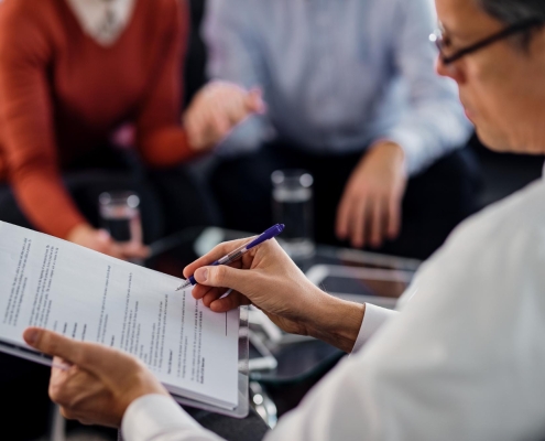 How Does a Personal Injury Lawsuit Work? | StrategyDriven Risk Management Article