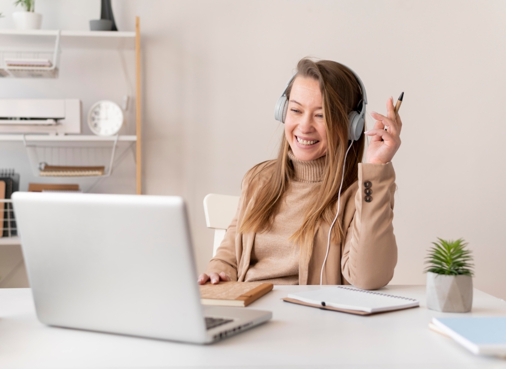 What to Know Before You Enroll In An Associate Certified Coach Program Online | StrategyDriven Professional Development Article