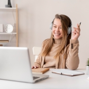 What to Know Before You Enroll In An Associate Certified Coach Program Online What to Know Before You Enroll In An Associate Certified Coach Program Online | StrategyDriven Professional Development Article