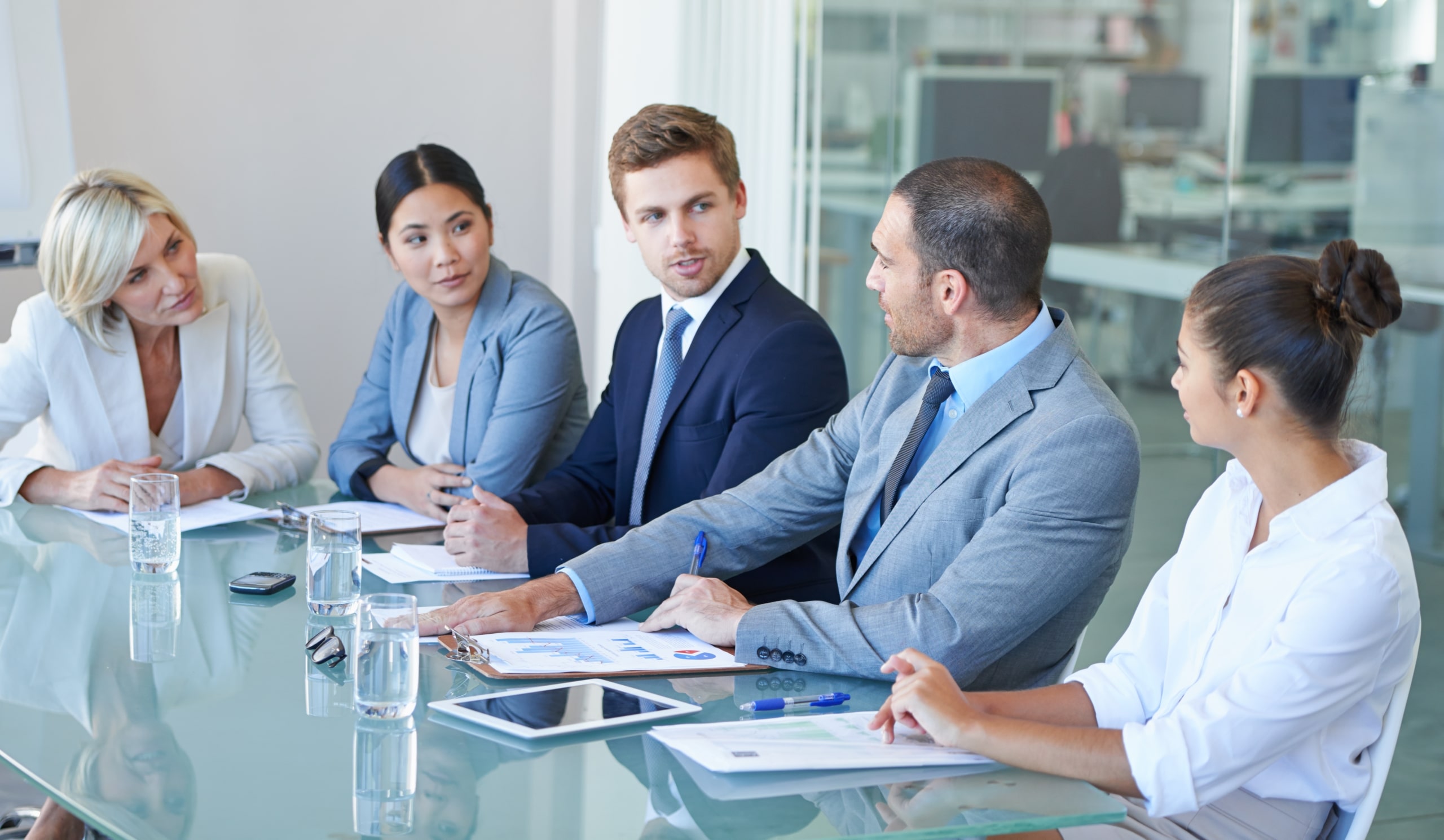 StrategyDriven Business Politics Players Article | When the Board Chair Thinks They’re the CEO: Using DiSC to Navigate Nonprofit Power Struggles