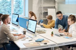 StrategyDriven Managing Your People Article |Employee Onboarding Process|How To Create An Effective Employee Onboarding Process