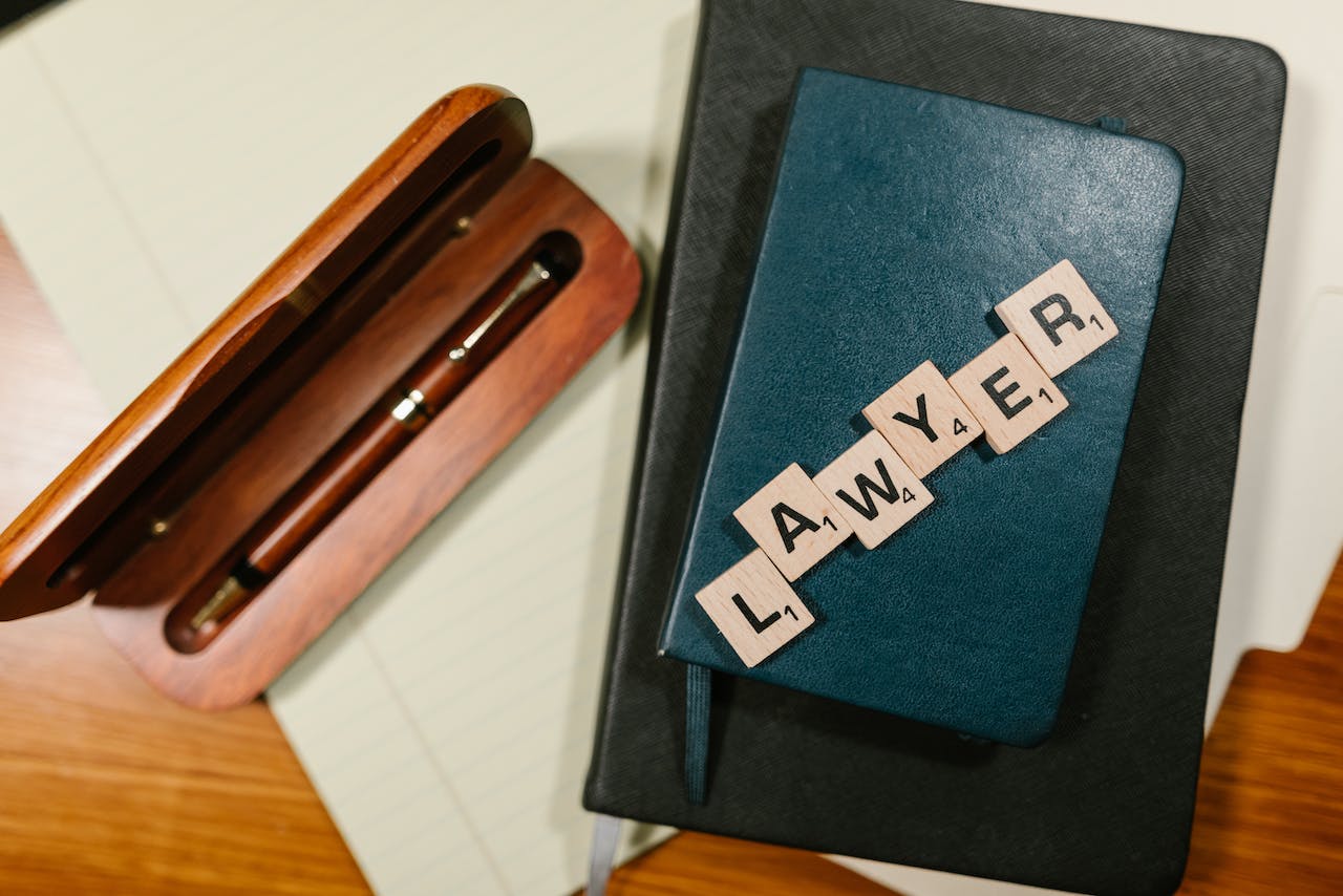 StrategyDriven Risk Management Article | The Role of a Family Lawyer in Resolving Disputes