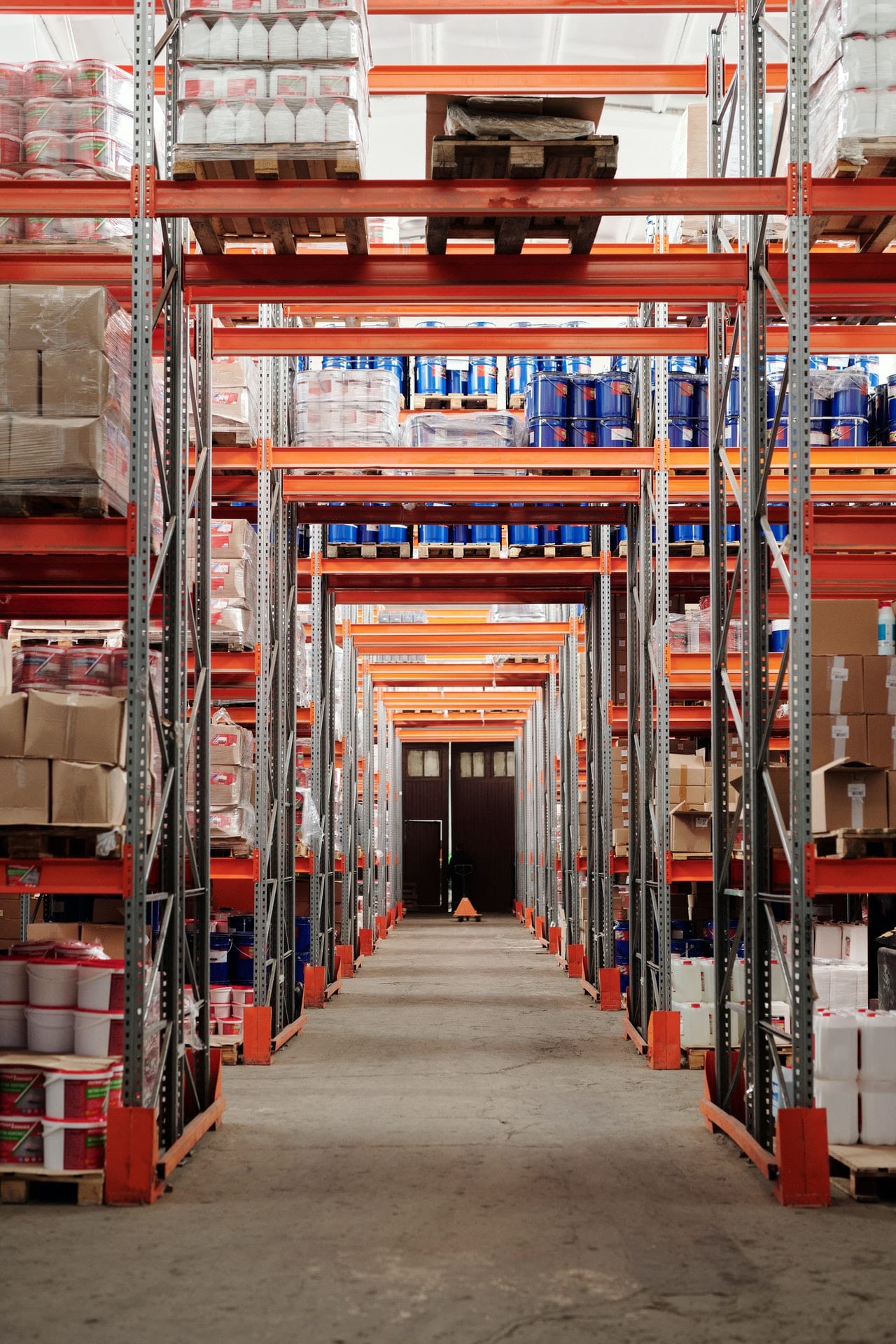 StrategyDriven Risk Management Article | How To Efficiently Protect Employees In A Warehouse