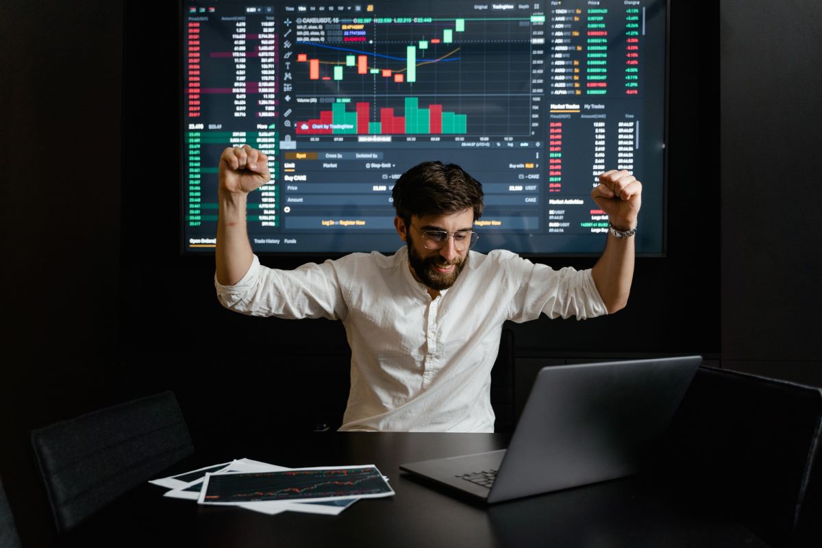 StrategyDriven Practices for Professionals Article |Trading Losses|How to Soften the Blow of Trading Losses in 2022 (For Beginners)
