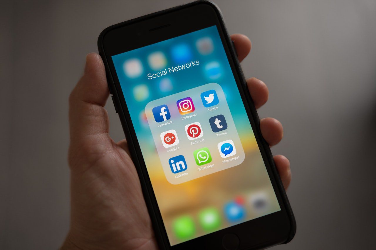 StrategyDriven Online Marketing and Website Development Article | Online Community | 8 Tips to Start a Successful Online Community