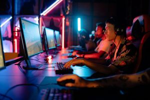 StrategyDriven Starting Your Business Article |Esports Business|Top Advantages of an Esports Business