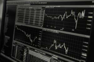 StrategyDriven Organizational Performance Measures Article |Financial Institutions|3 Major Challenges Financial Institutions Face When Implementing Business Insight Technology