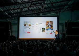 StrategyDriven Practices for Professionals Article |Design a Presentation|4 Tips On How to Design a Presentation that Will Impress Your Audience